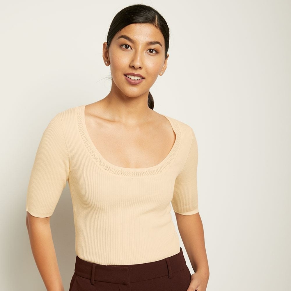 Fitted Ribbed Sweater With Scoop Neck